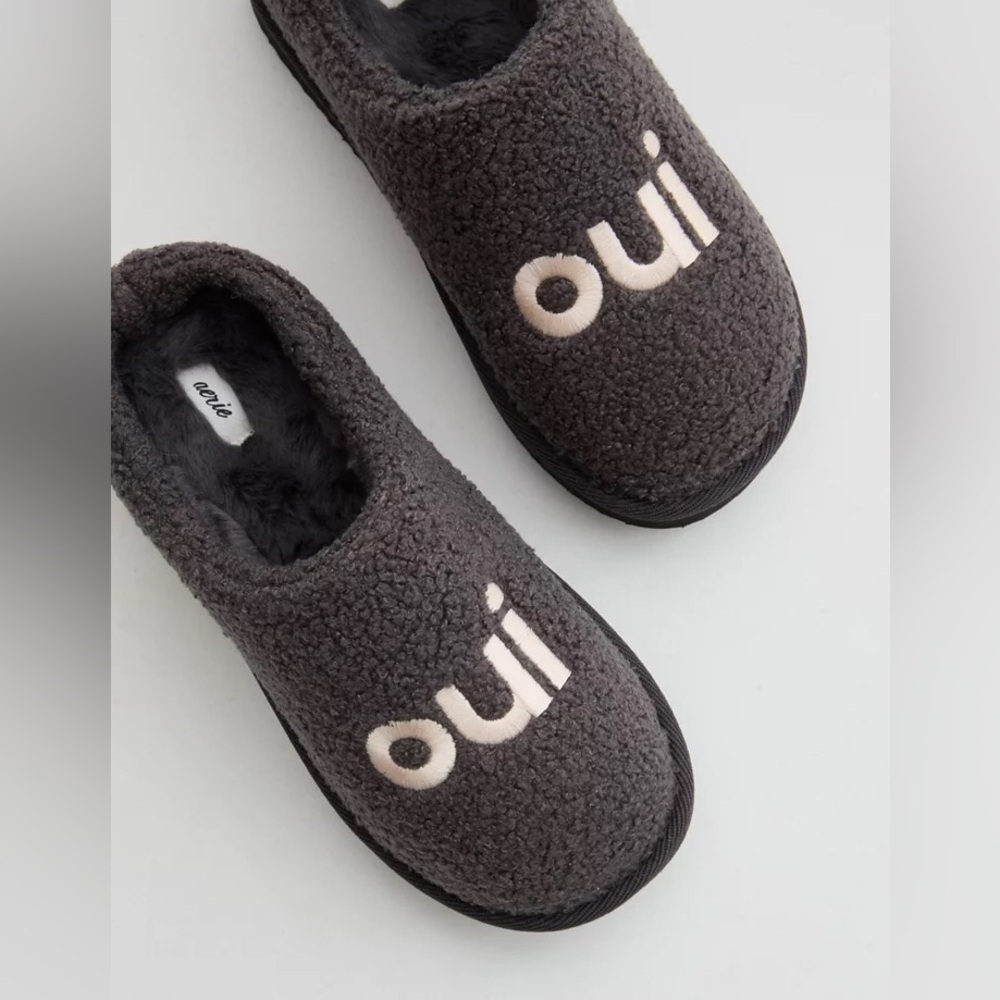 NWT Aerie Black Slippers with Oui Embroidery 9